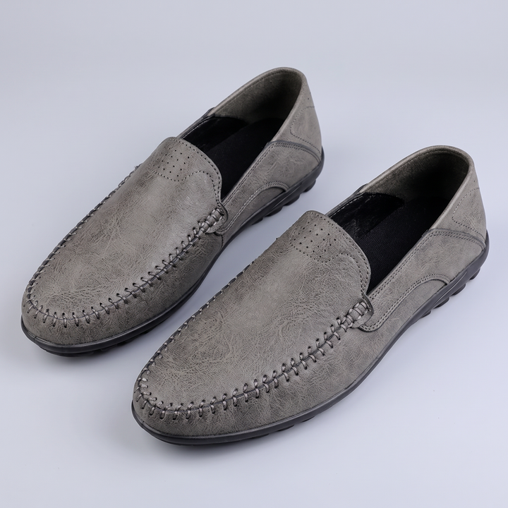 LEATHER MOCCASION