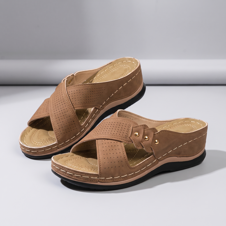 SOLARA WEDGE SANDALS
